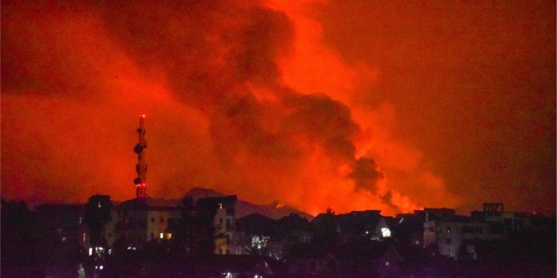 Украинских миротворцев эвакуировали из-за извержения вулкана Ньирагонго в&nbsp;ДР Конго&nbsp;&mdash; фото